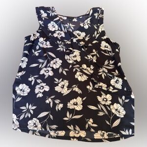 Ann Taylor Black and White Floral Blouse